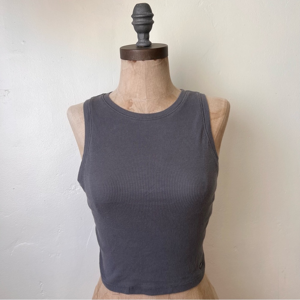 Ribbed Muscle tank 🪨